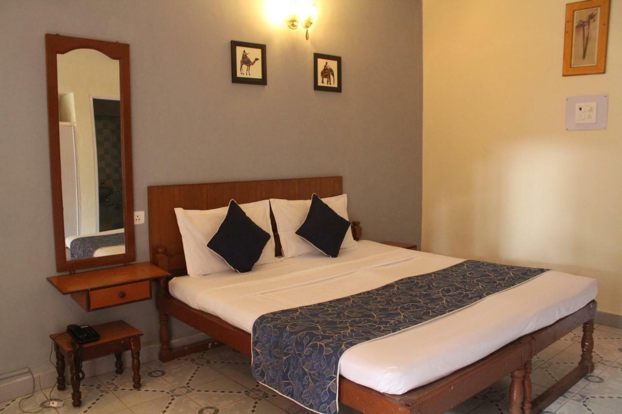 Dona Julia Beach Resort กาลังกูติ ภายนอก รูปภาพ